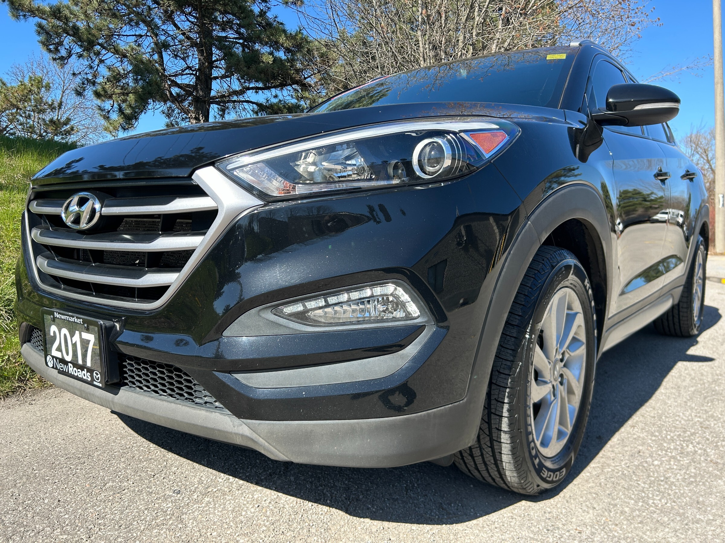 2017 Hyundai Tucson Premium ONE OWNER| CLEAN CARFAX| ALL-WHEEL DRIVE