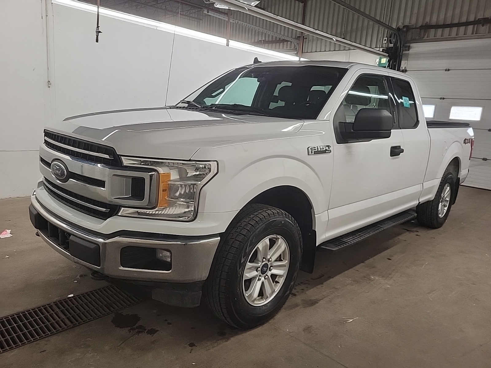 2019 Ford F-150 XLT EXT CAB STANDARD BED 4X4 / Reverse Camera / Cr