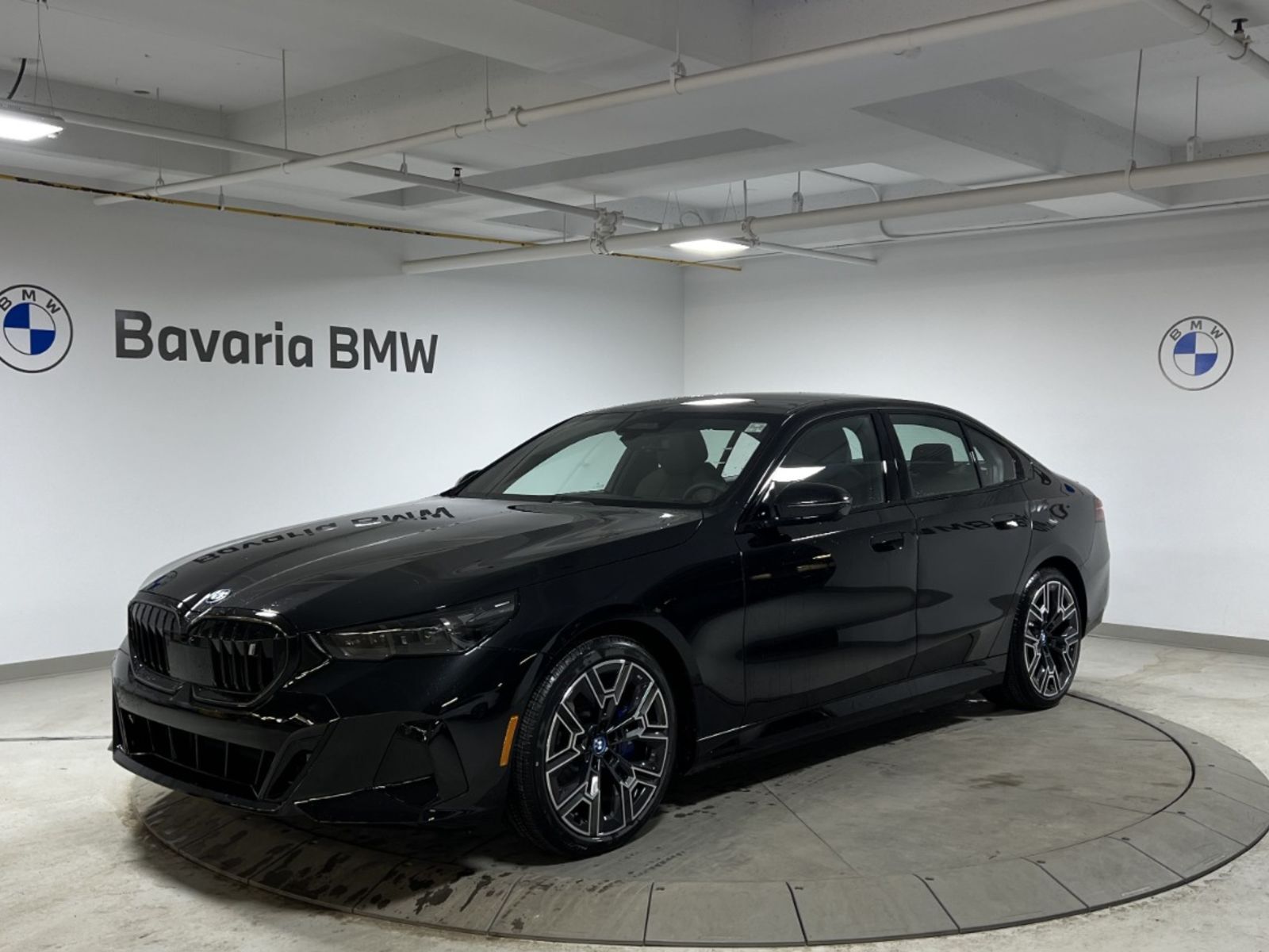 2025 BMW i5 xDrive40i | Premium Essential Pkg | Advanced Drive