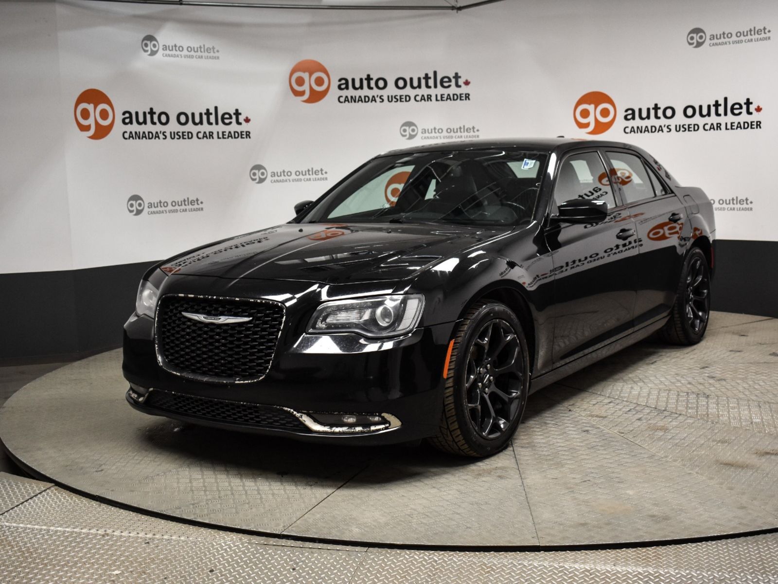 2019 Chrysler 300 300S Heated Leather Seats
