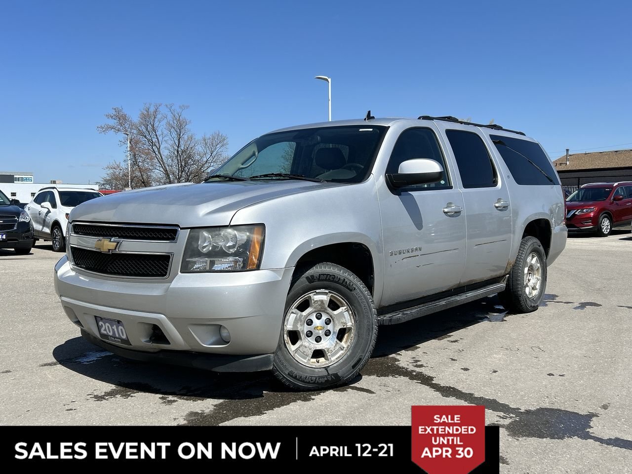 2010 Chevrolet Suburban 1500 LT 4WD As Is I Clean Carfax I 8 Passenger I L