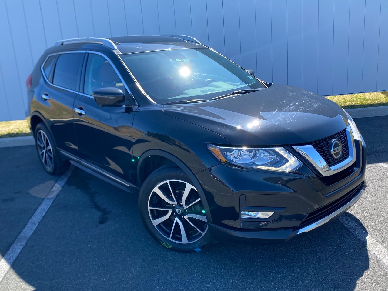 2019 Nissan Rogue SL | Leather | SunRoof | Cam | Warranty to 2024
