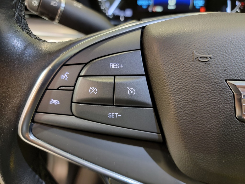 Cadillac XT5 2019 Air conditioner, Navigation system, Electric mirrors, Power Seats, Electric windows, Speed regulator, Heated seats, Leather interior, Electric lock, Steps, Bluetooth, Mechanically opening tailgate, Panoramic sunroof, , rear-view camera, Adjustable power seat, Heated steering wheel, Steering wheel radio controls