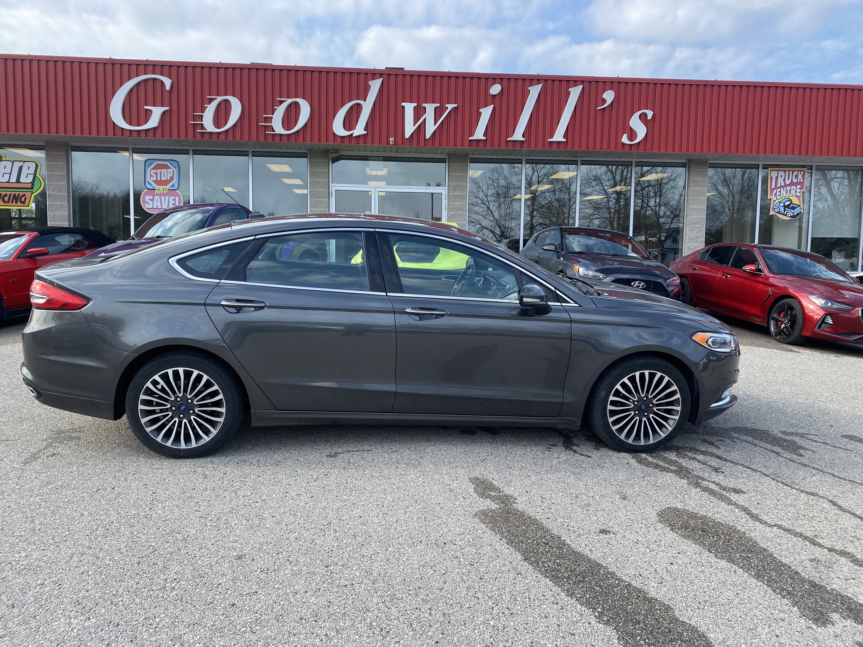 2017 Ford Fusion SE, SUNROOF, REMOTE START, HEATED LEATHER!