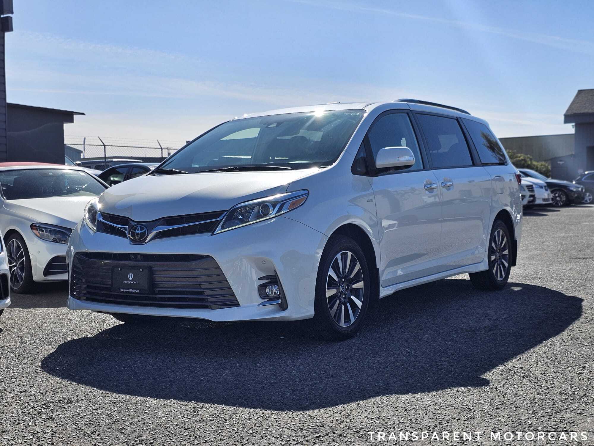 2020 Toyota Sienna LIMITED/AWD/XLE/FULL LOAD/CLEAN CARFAX