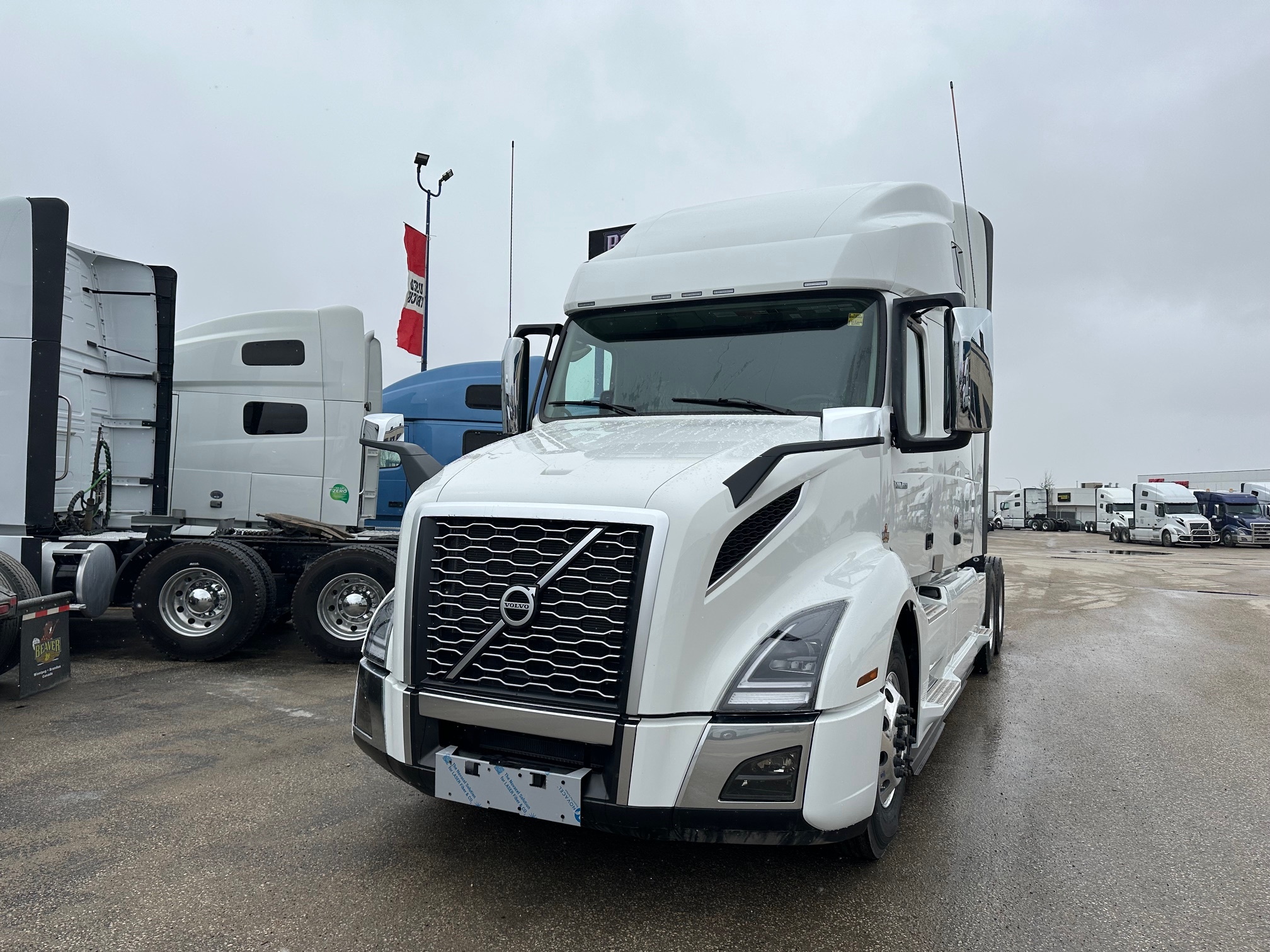 2025 Volvo VNL64T760 Ready to Work!