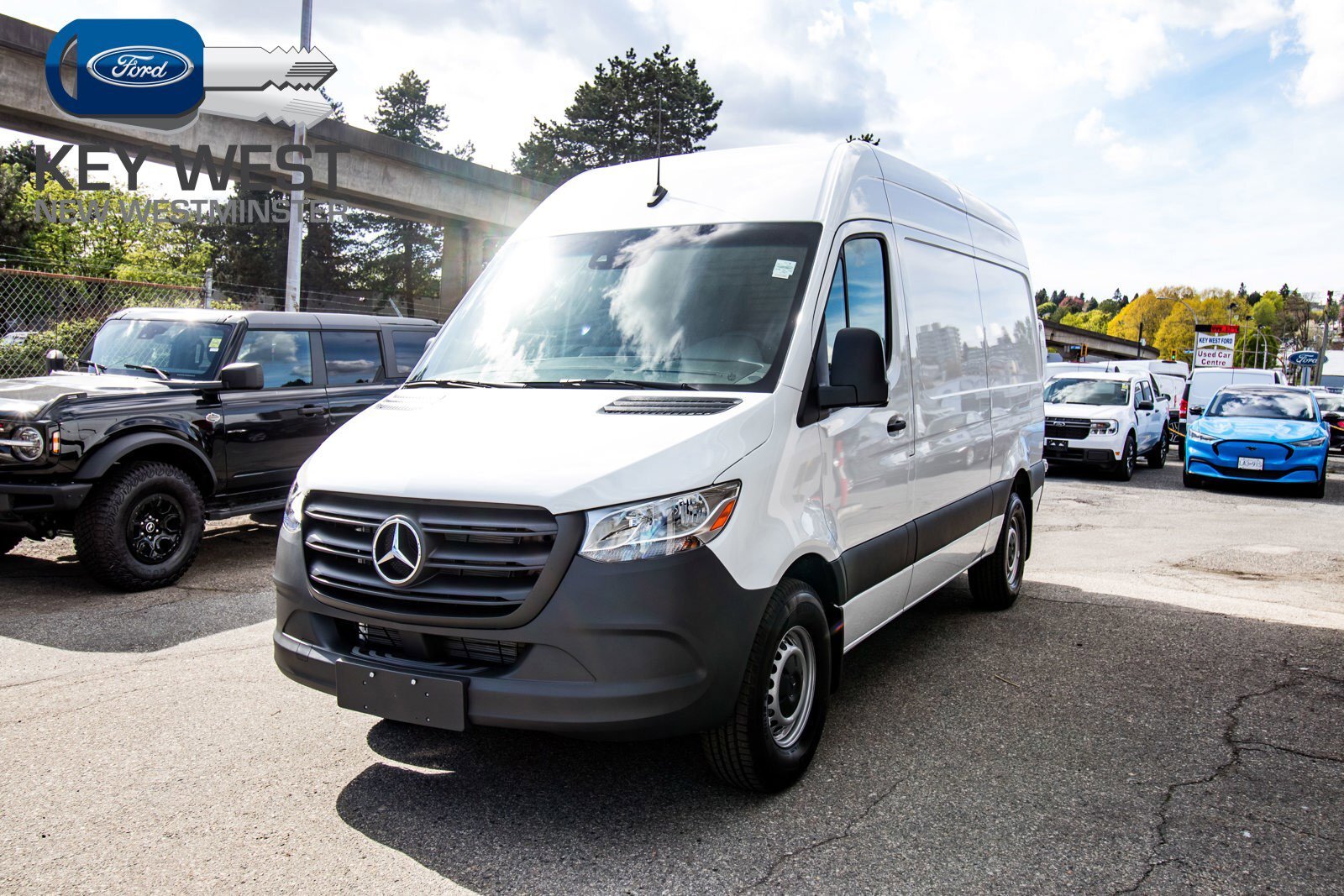 2024 Mercedes-Benz Sprinter Crew Van (Diesel) Cam