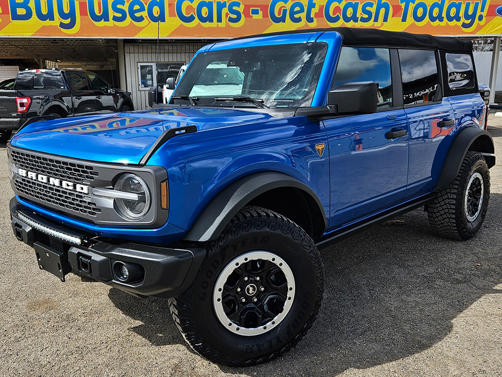 2022 Ford Bronco Badlands | Sasquatch Package | Heated Seats
