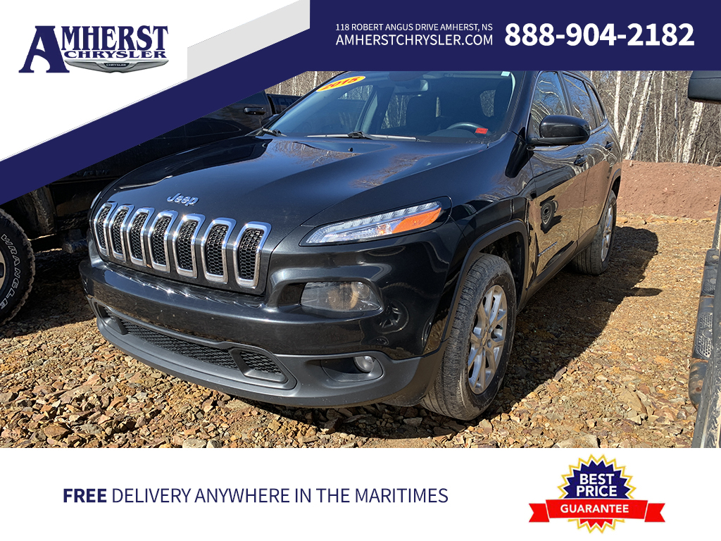 2015 Jeep Cherokee AWD North $269bw, All Weather Mats, Hitch