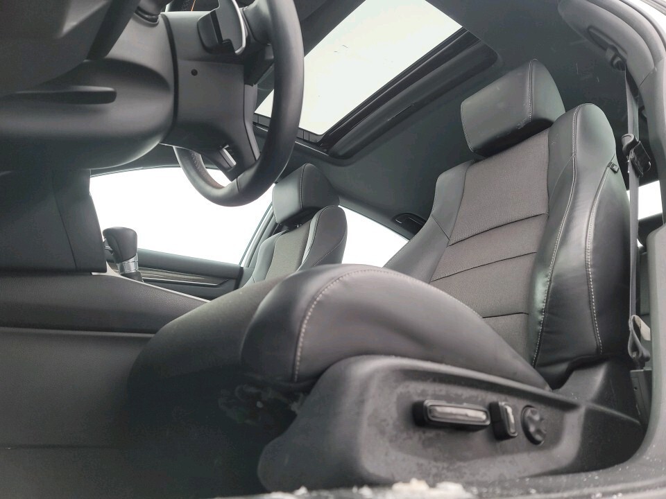2018 Honda Accord Sport sleek, reliable, comfortable, bluetooth, hea