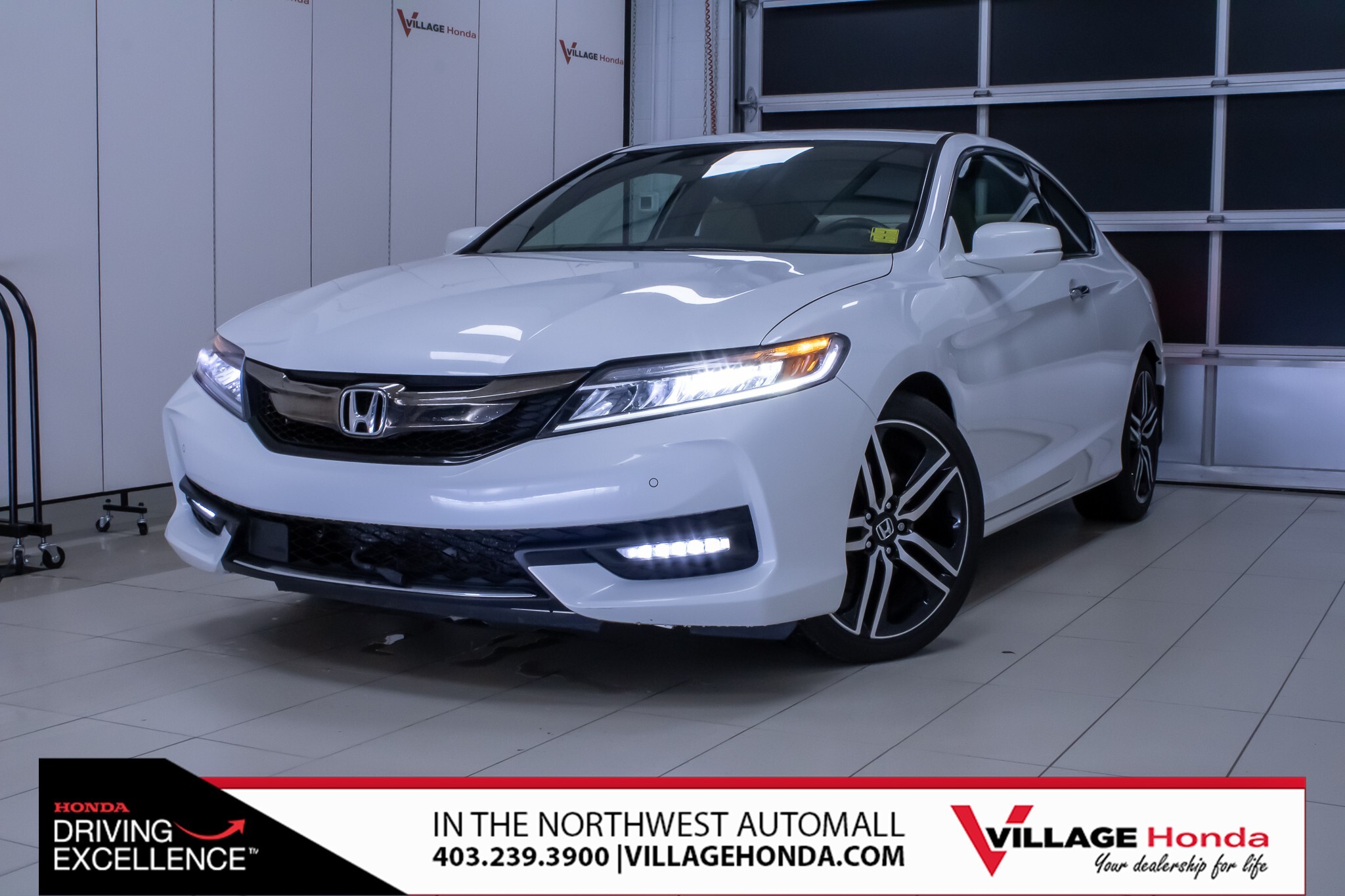 2016 Honda Accord Touring CLEAN CARFAX! ONE OWNER! LOCAL! V6! SATELL