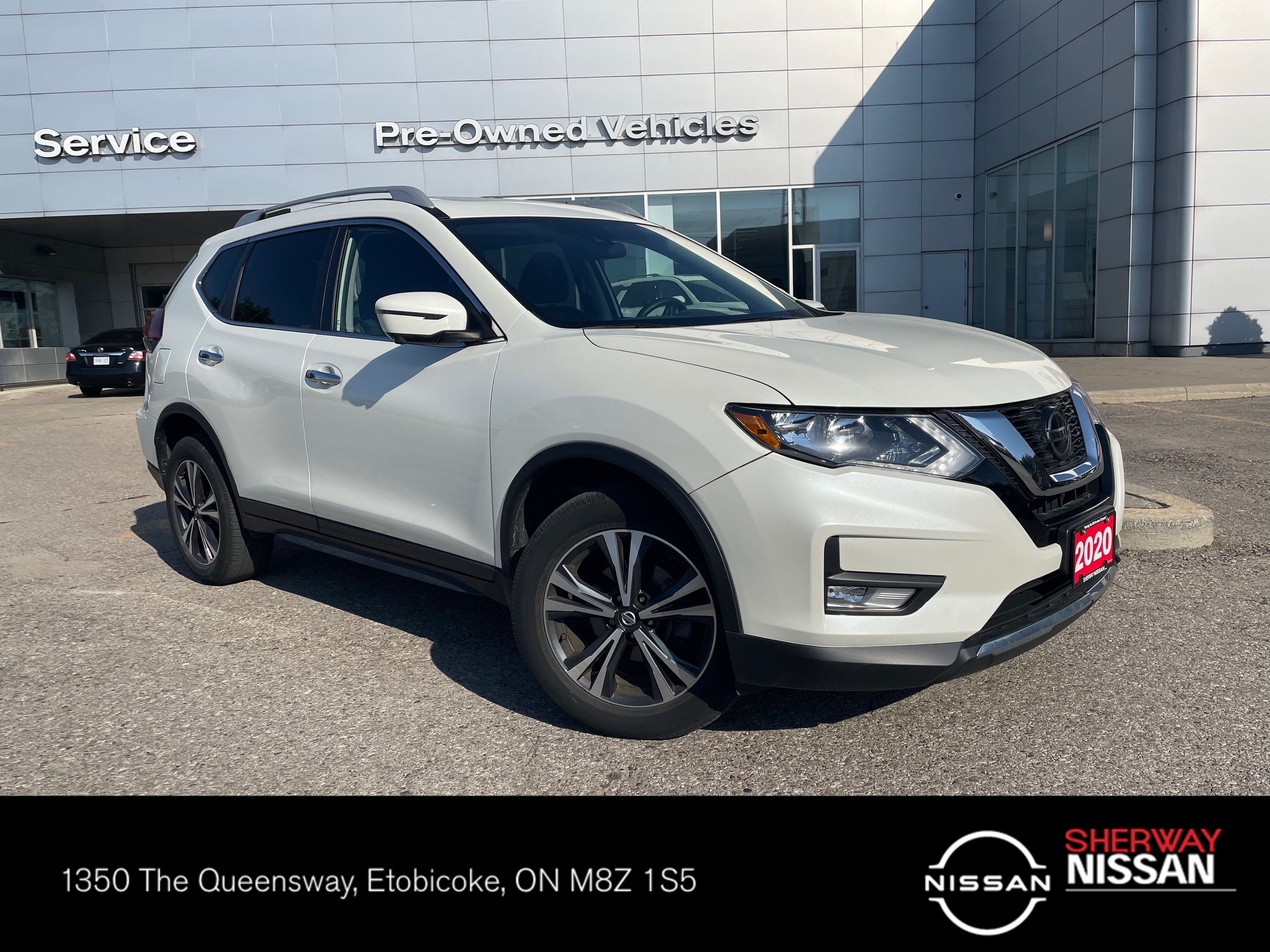 2020 Nissan Rogue ONE OWNER TRADE WITH ONLY 40598 KMS.