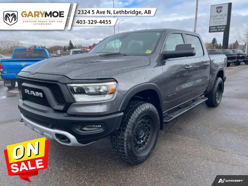 2019 Ram 1500 Rebel  Low Mileage! Sunroof, Blind Spot and Cross 