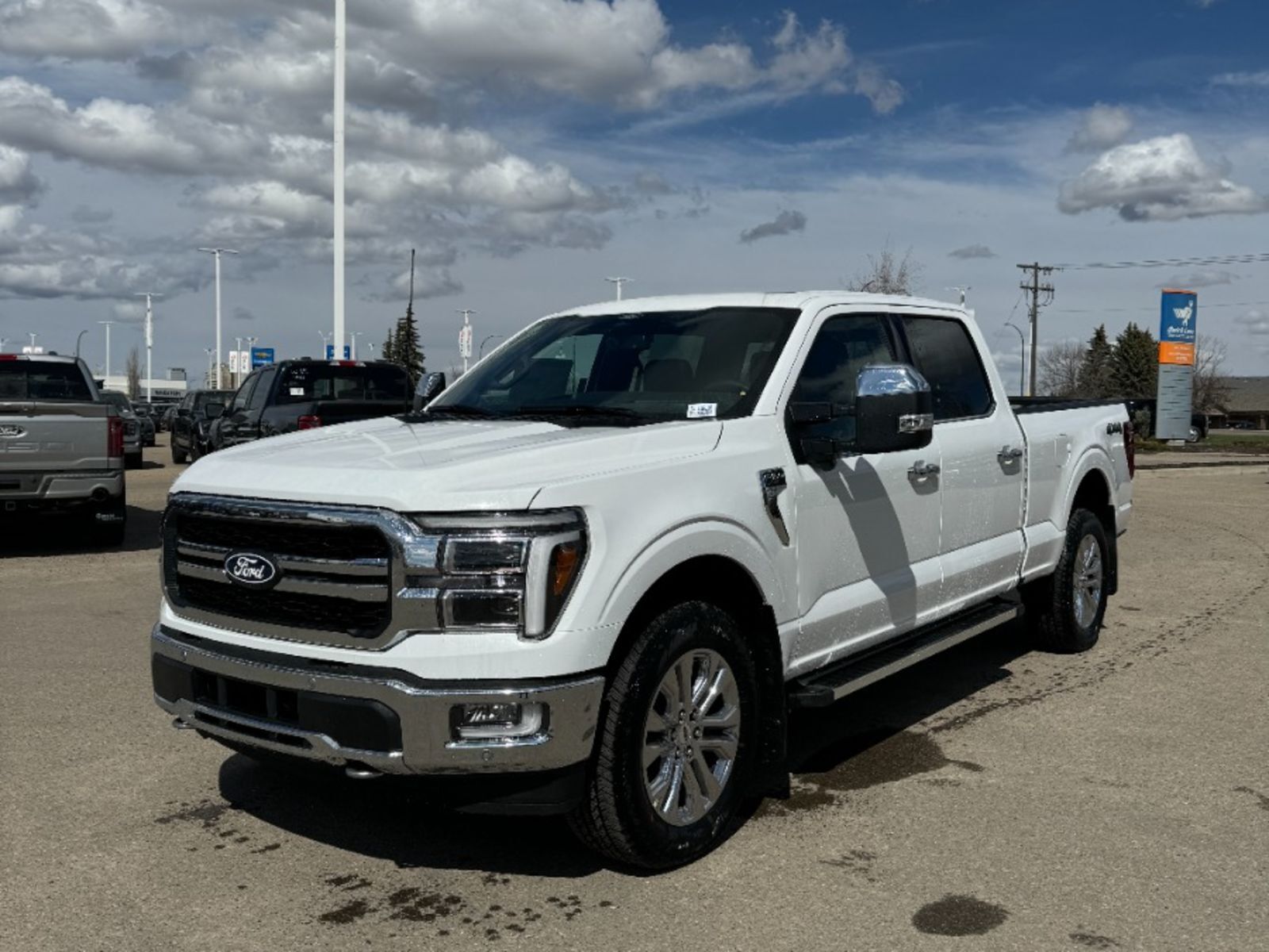 2024 Ford F-150 LARIAT | 502A | 3.5L V6 ECOBOOST | TWIN PANEL MOON
