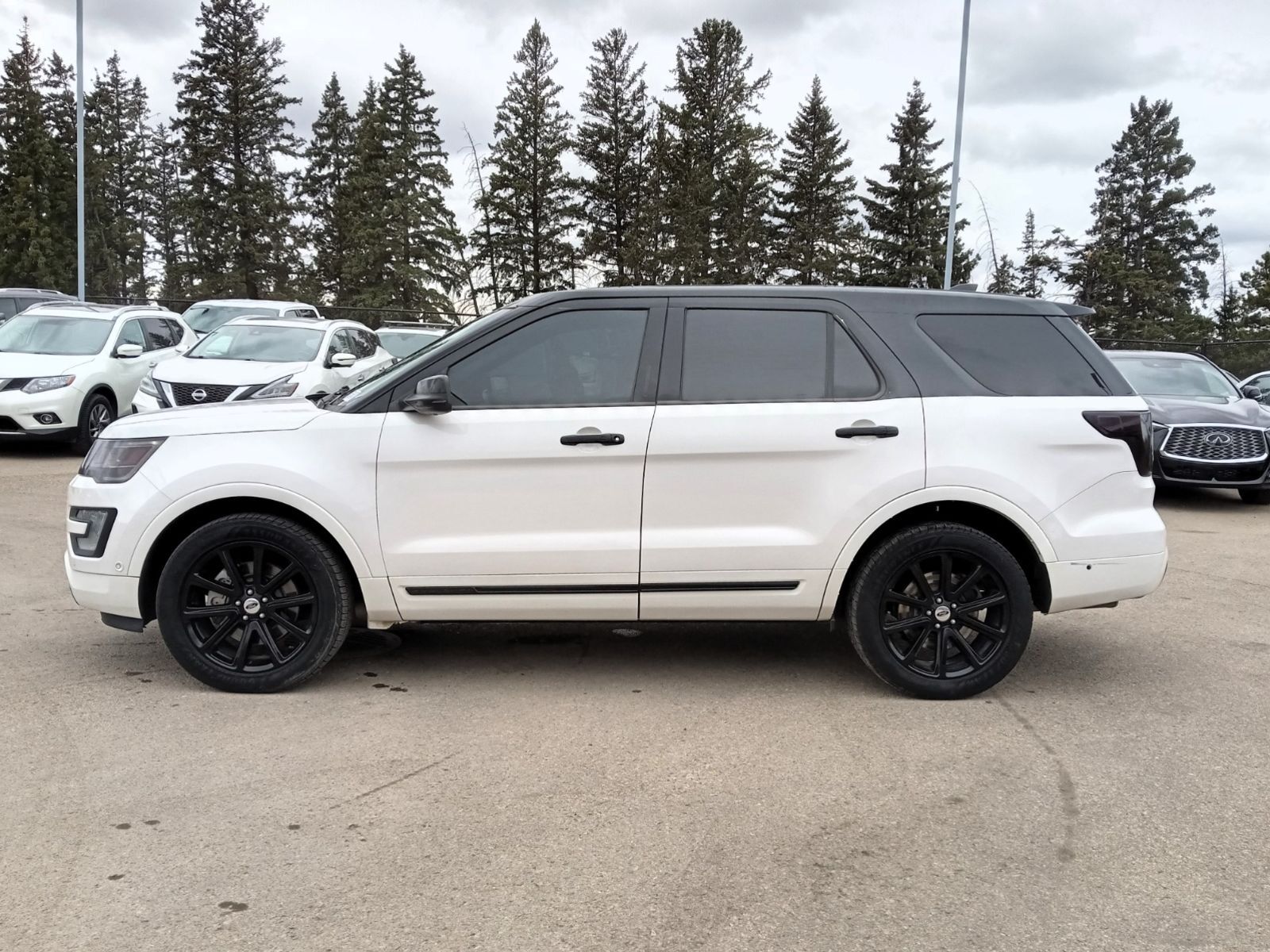 2017 Ford Explorer Limited, LEATHER, PANO-ROOF, MASSAGE SEATS