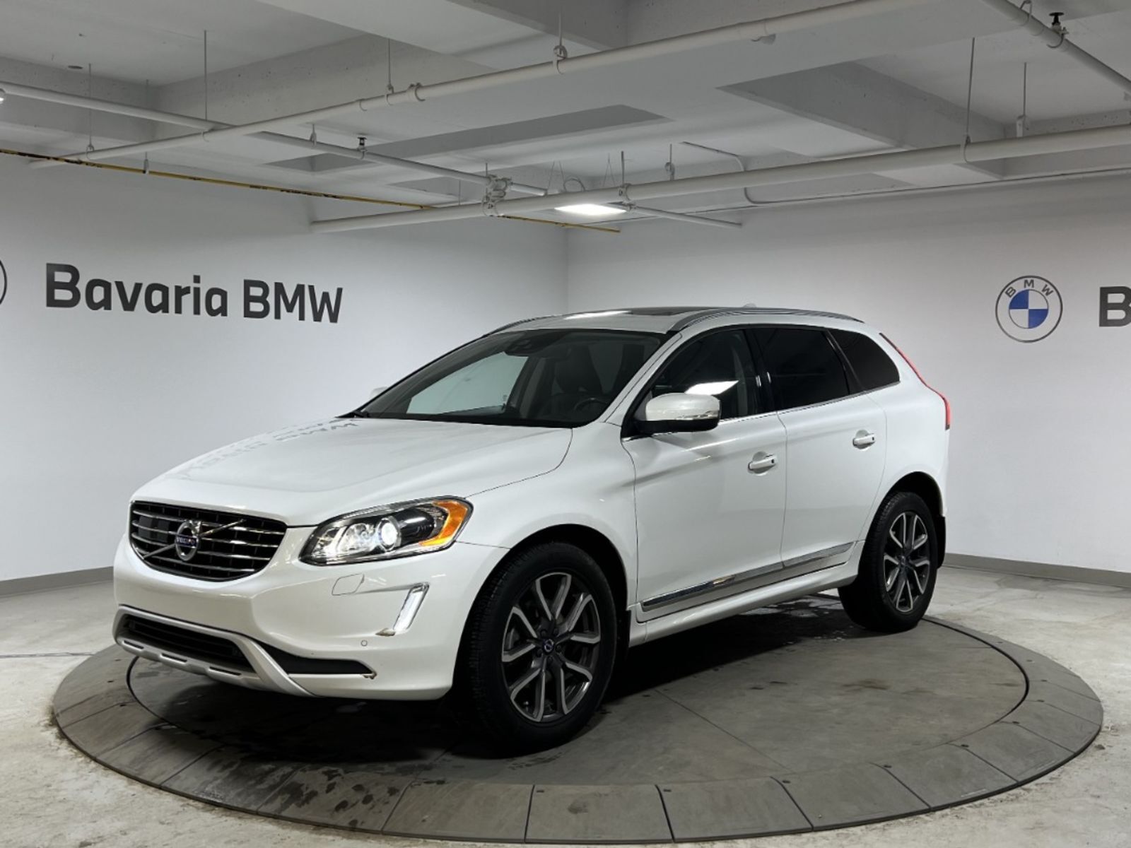 2017 Volvo XC60 T5 Special Edition Premier | Leather Seats | Heate