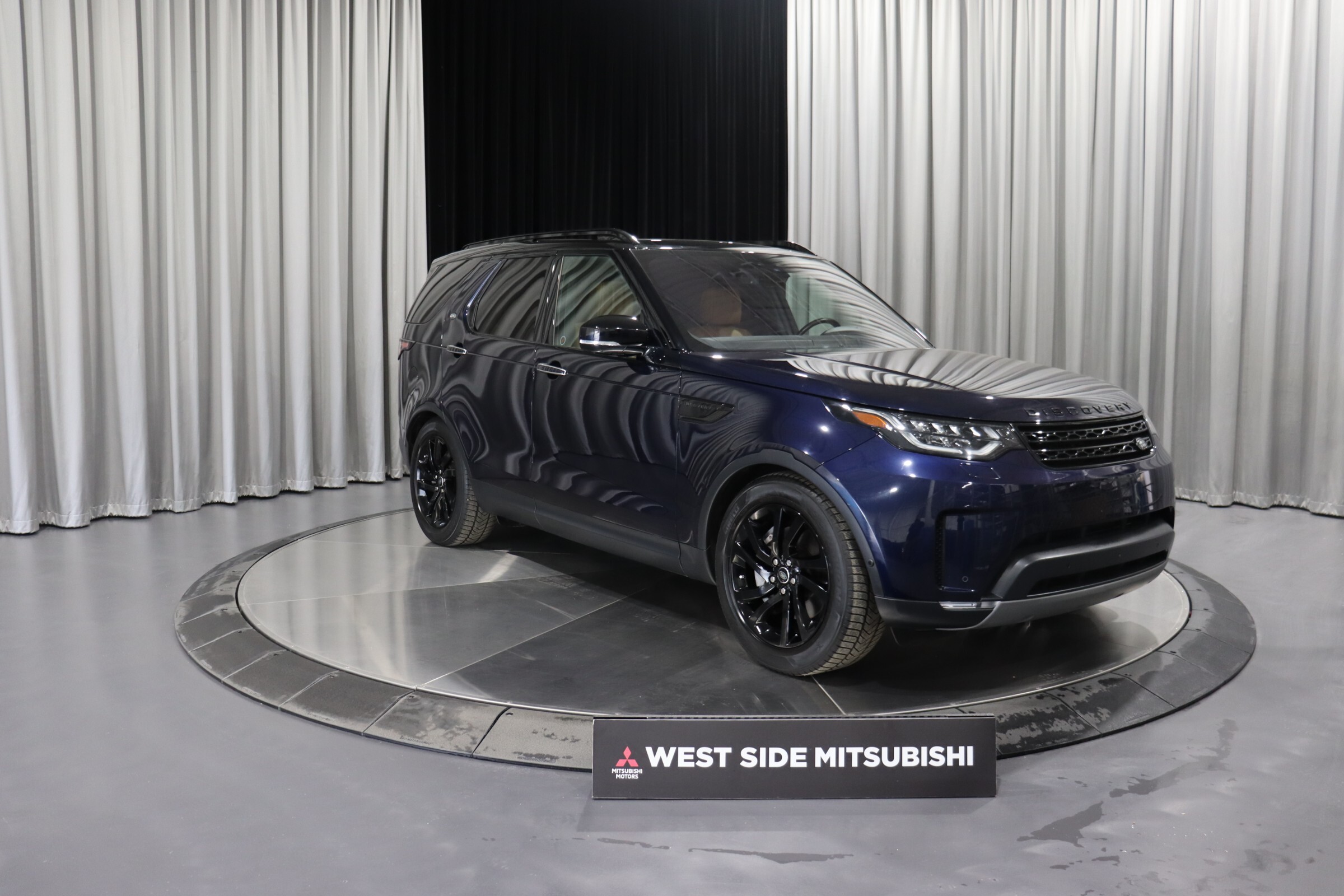 2020 Land Rover Discovery HSE LUXURY