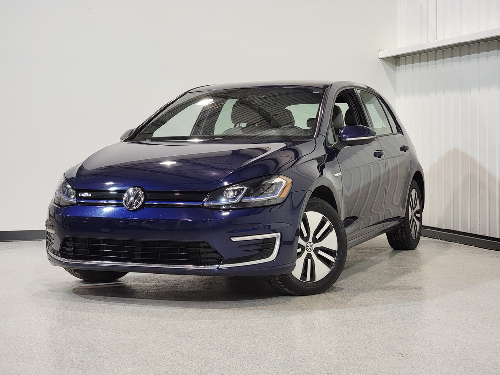 Volkswagen E-Golf 2019 Air conditioner, Electric mirrors, Electric windows, Heated seats, Leather interior, Electric lock, Speed regulator, Heated mirrors, Bluetooth, , rear-view camera, Steering wheel radio controls