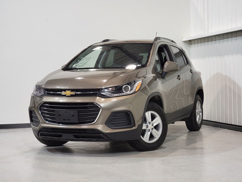 Chevrolet Trax 2021 Air conditioner, Electric mirrors, Power Seats, Electric windows, Speed regulator, Leather interior, Electric lock, Bluetooth, , rear-view camera, Steering wheel radio controls