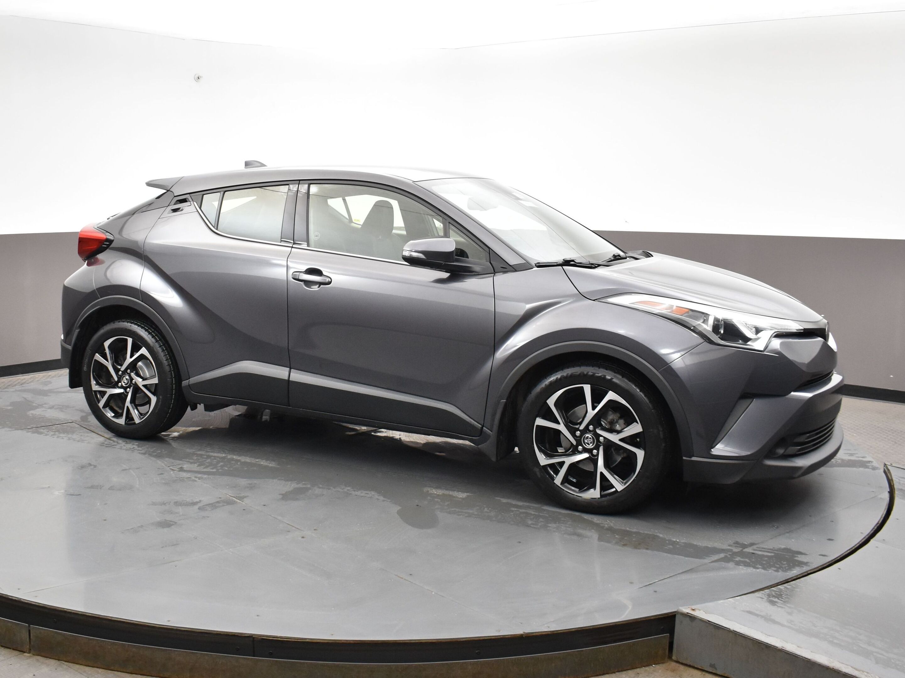 2019 Toyota C-HR LIMITED 18 INCH ALLOY WHEELS | 8 INCH TOUCHSCREEN 