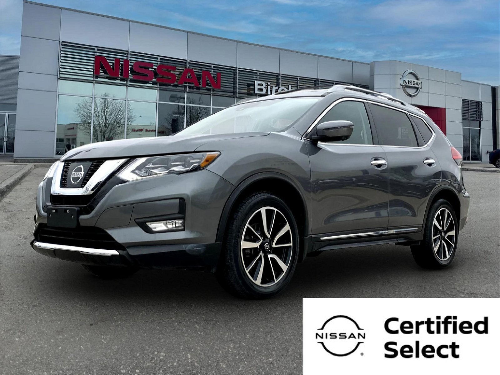 2017 Nissan Rogue SL Platinum Locally Owned | One Owner | Low KM's