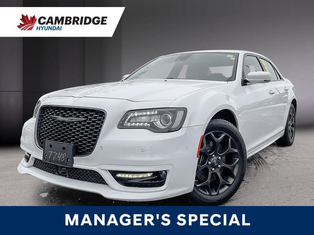 2022 Chrysler 300 300 Touring L | No Accidents | AWD | Sunroof |