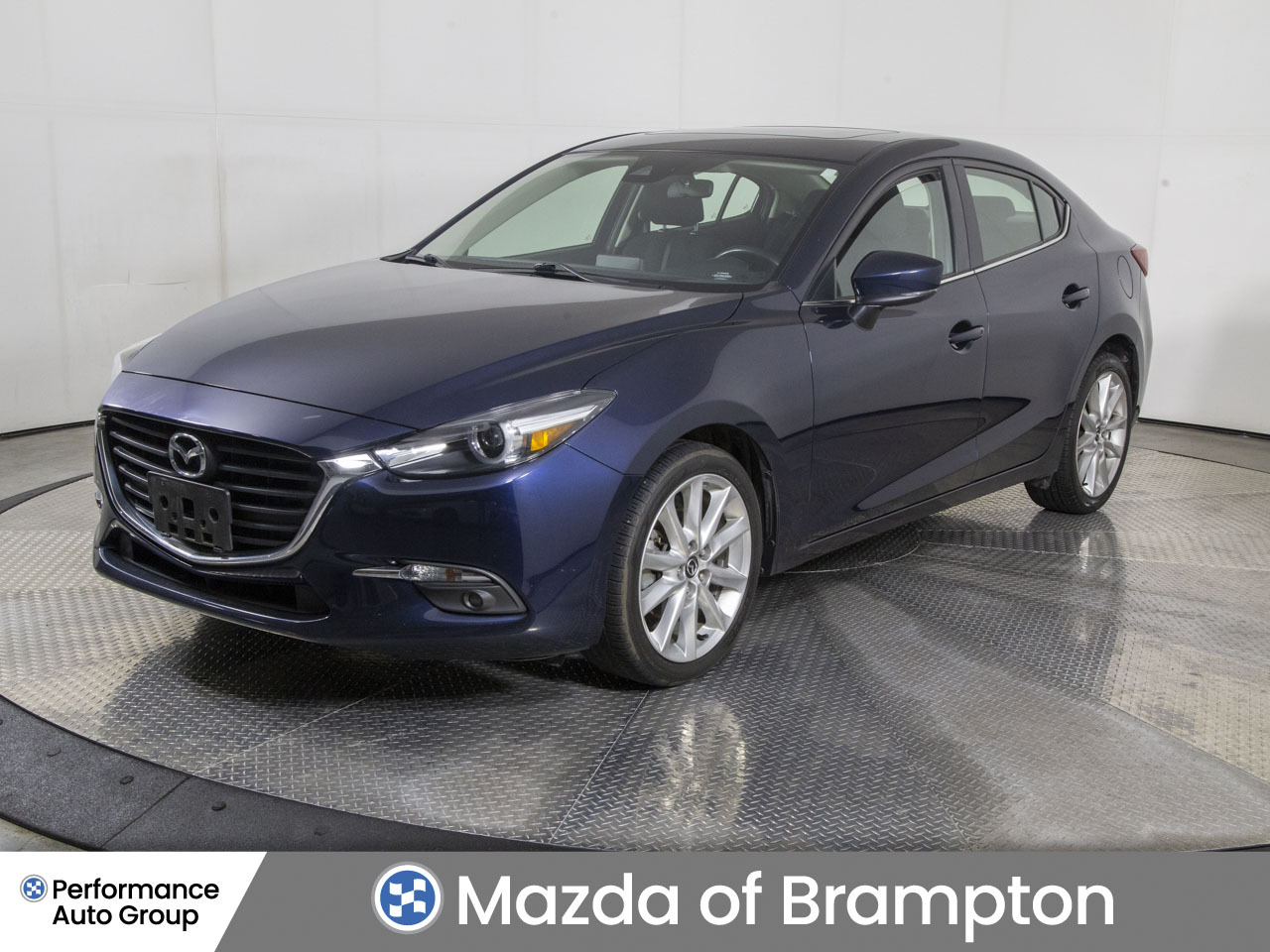 2018 Mazda Mazda3 GT AUTO SUNROOF HEATED SEATS LOW KMS CLEAN CARFAX!