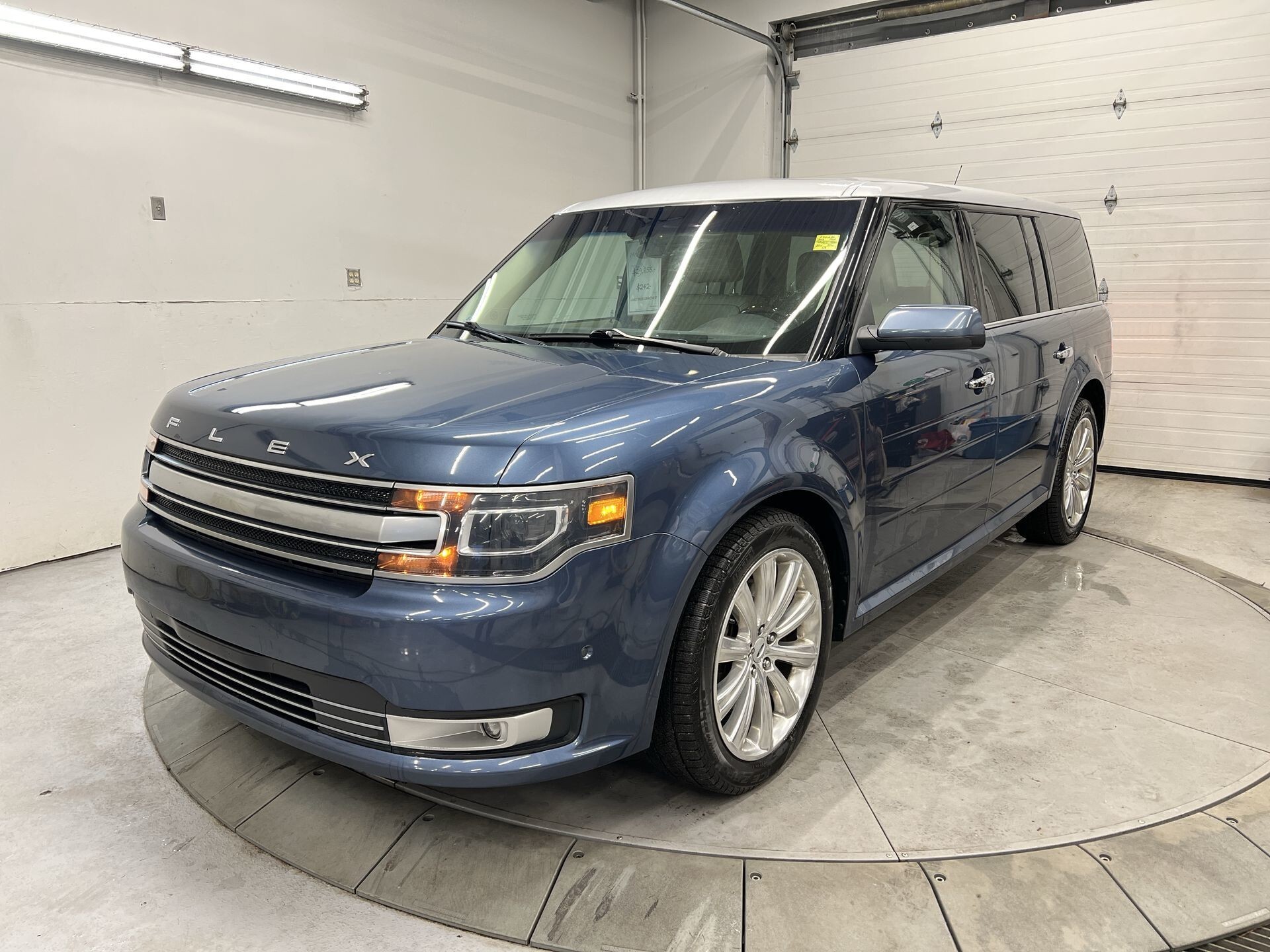 2018 Ford Flex LIMITED AWD | 7-PASS | LEATHER | NAV | LOW KMS!