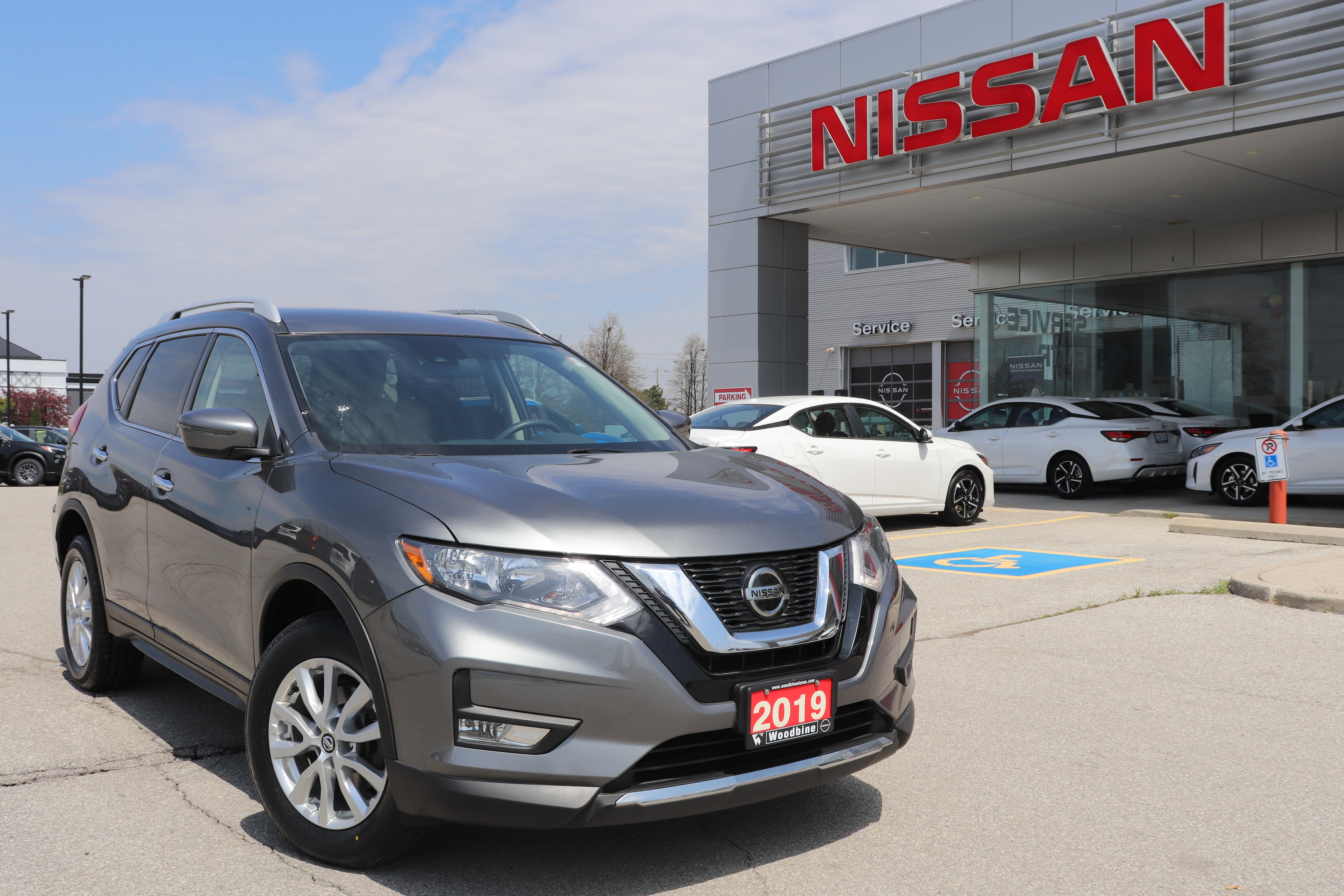 2019 Nissan Rogue SV AWD|1 OWNER OFF LEASE|NO ACCIDENTS|NEW TIRES!