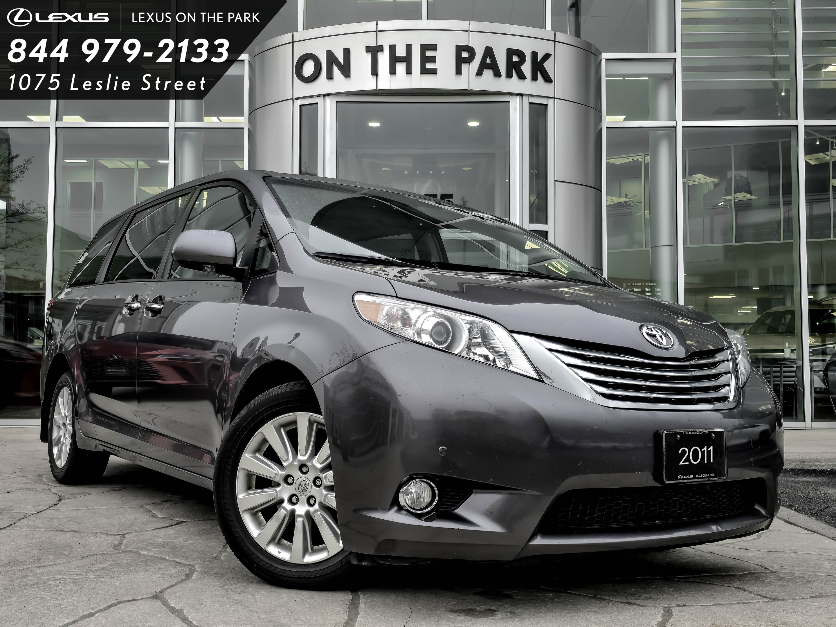 2011 Toyota Sienna Limited 7-Pass AWD|Safety Certified|Welcome Trades