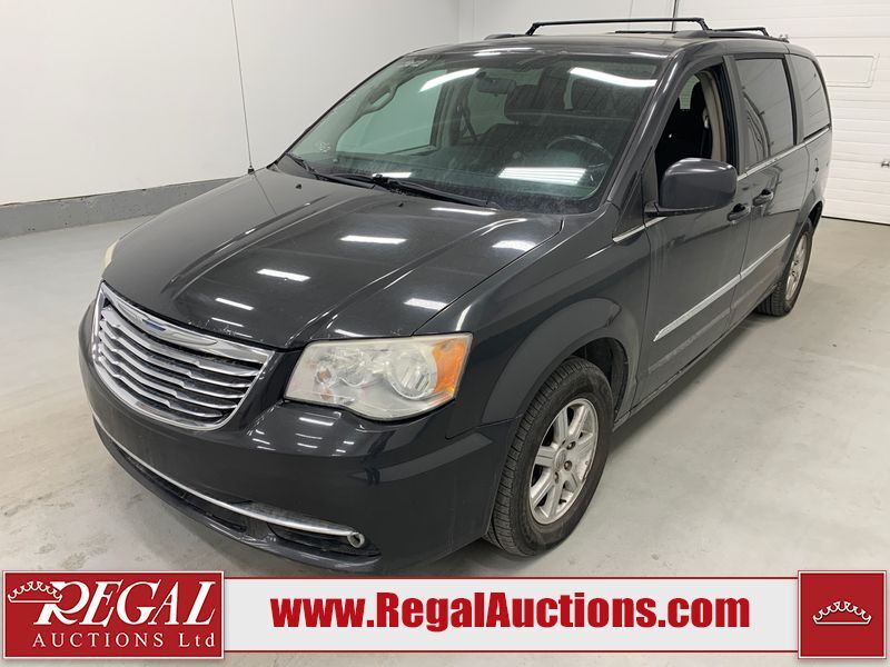 2012 Chrysler Town & Country 