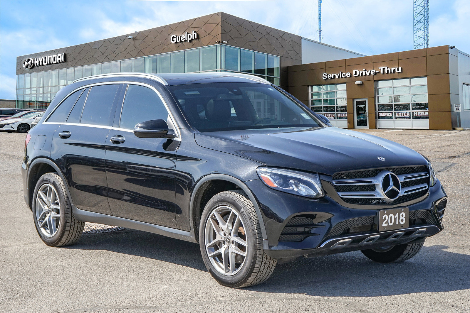2018 Mercedes-Benz GLC 300 4MATIC SUV | LEATHER | PANOROOF | NAV |
