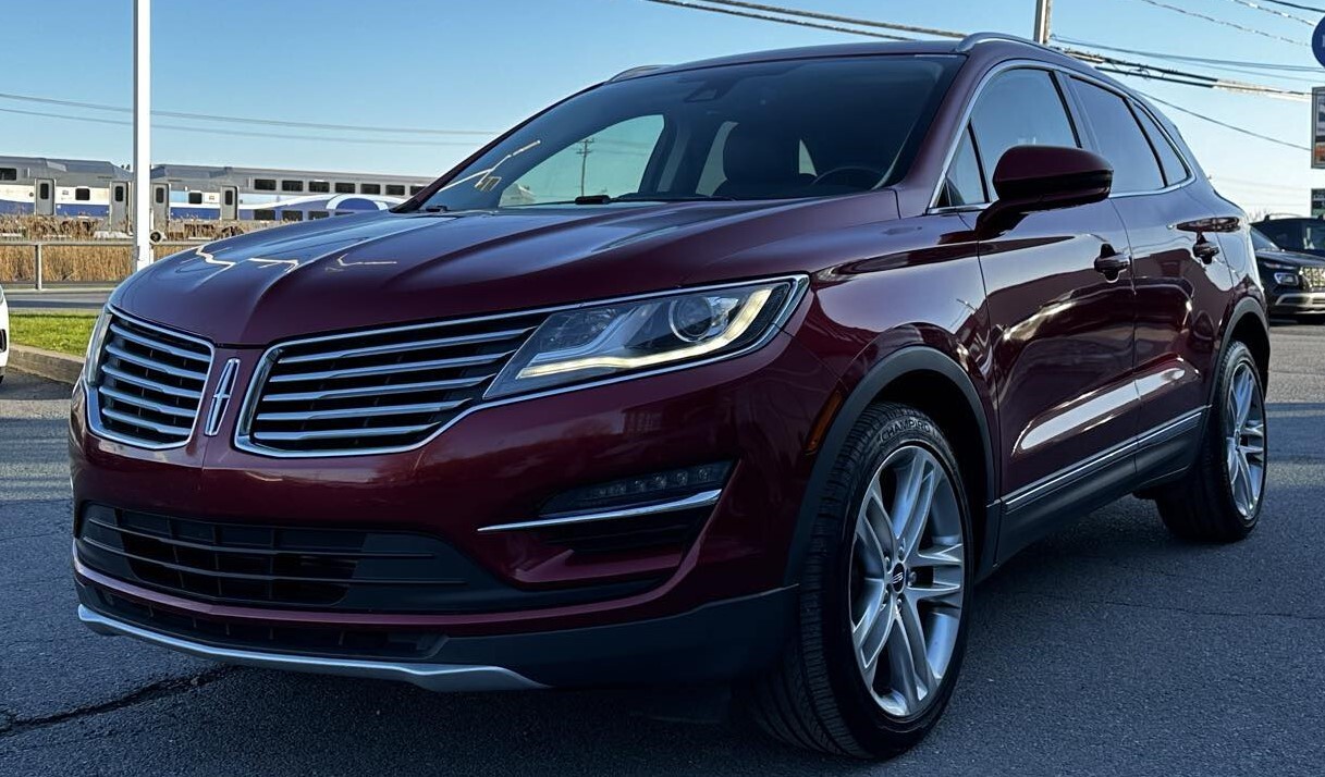 2015 Lincoln MKC Reserve AWD Cuir GPS Toit ouvrant Volant chauffant