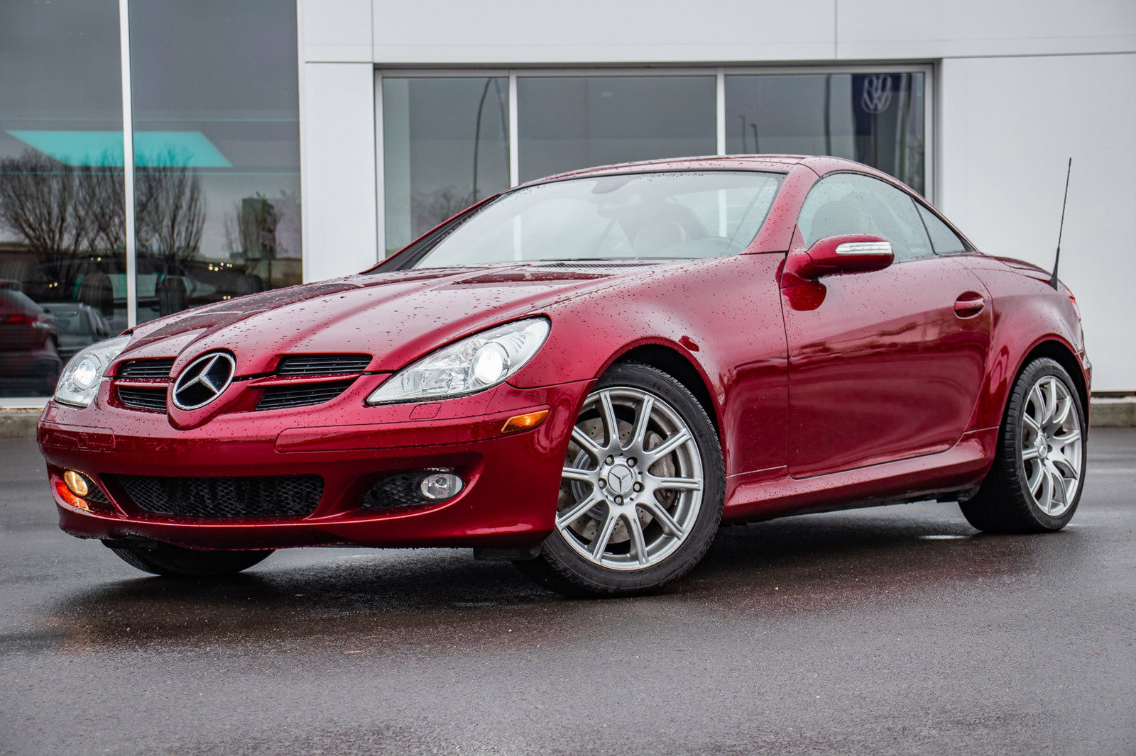 2007 Mercedes-Benz SLK-Class Roadster 3.5L | LEATHER | HEATED SEATS