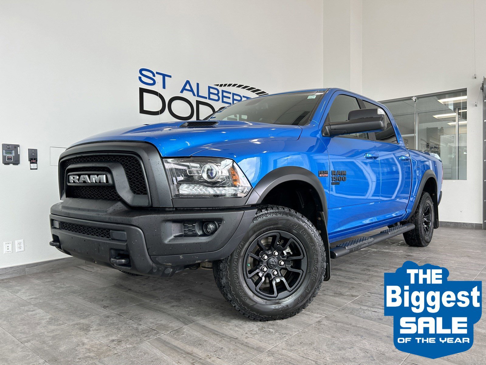2022 Ram 1500 Classic Warlock| 8.4IN UCONNECT | BACK-UP CAMERA |