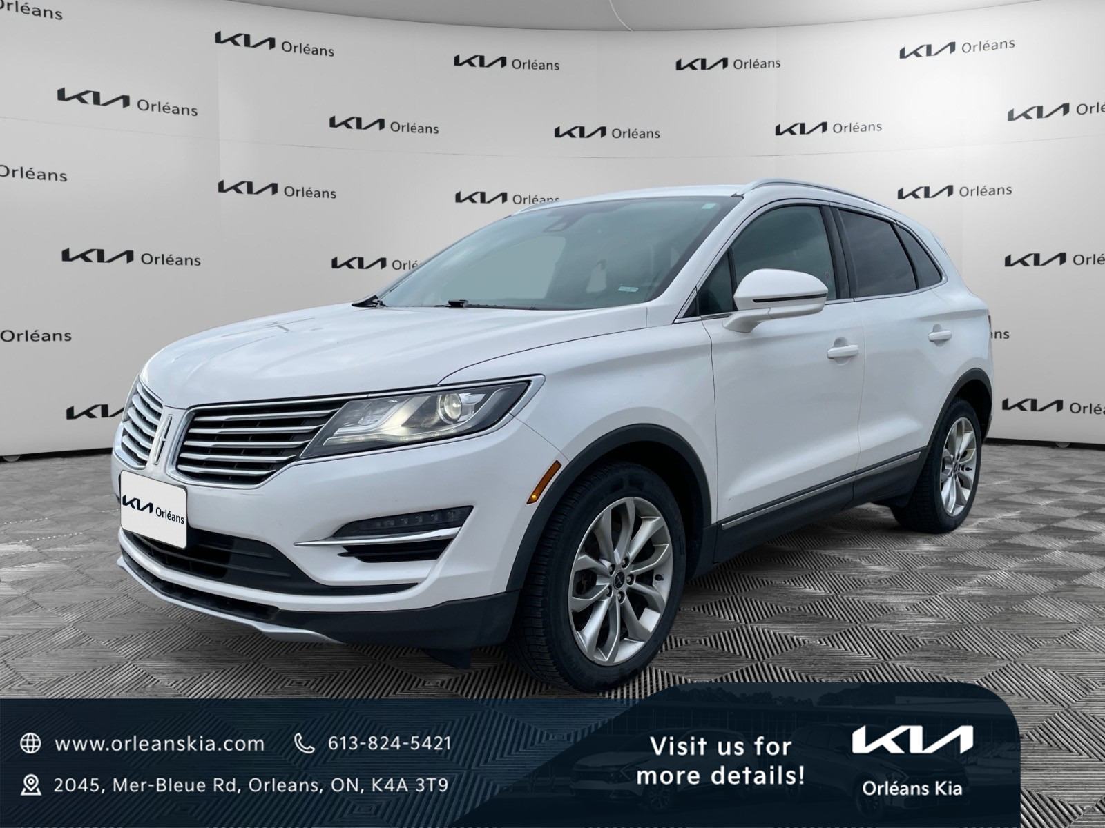 2017 Lincoln MKC Select NAVIGATION | MOONROOF | HEATED STEERING WHE
