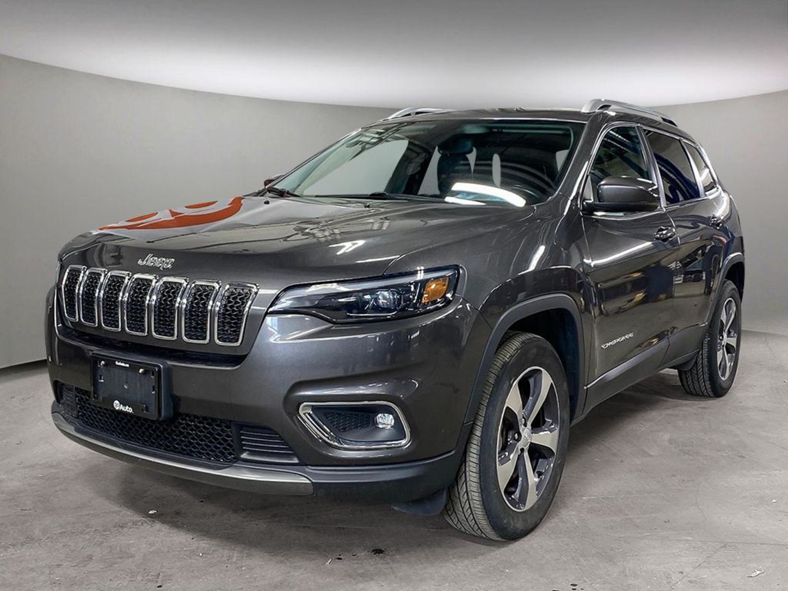 2019 Jeep Cherokee Limited w/ Heated Seats, Navigation, Heated Wheel