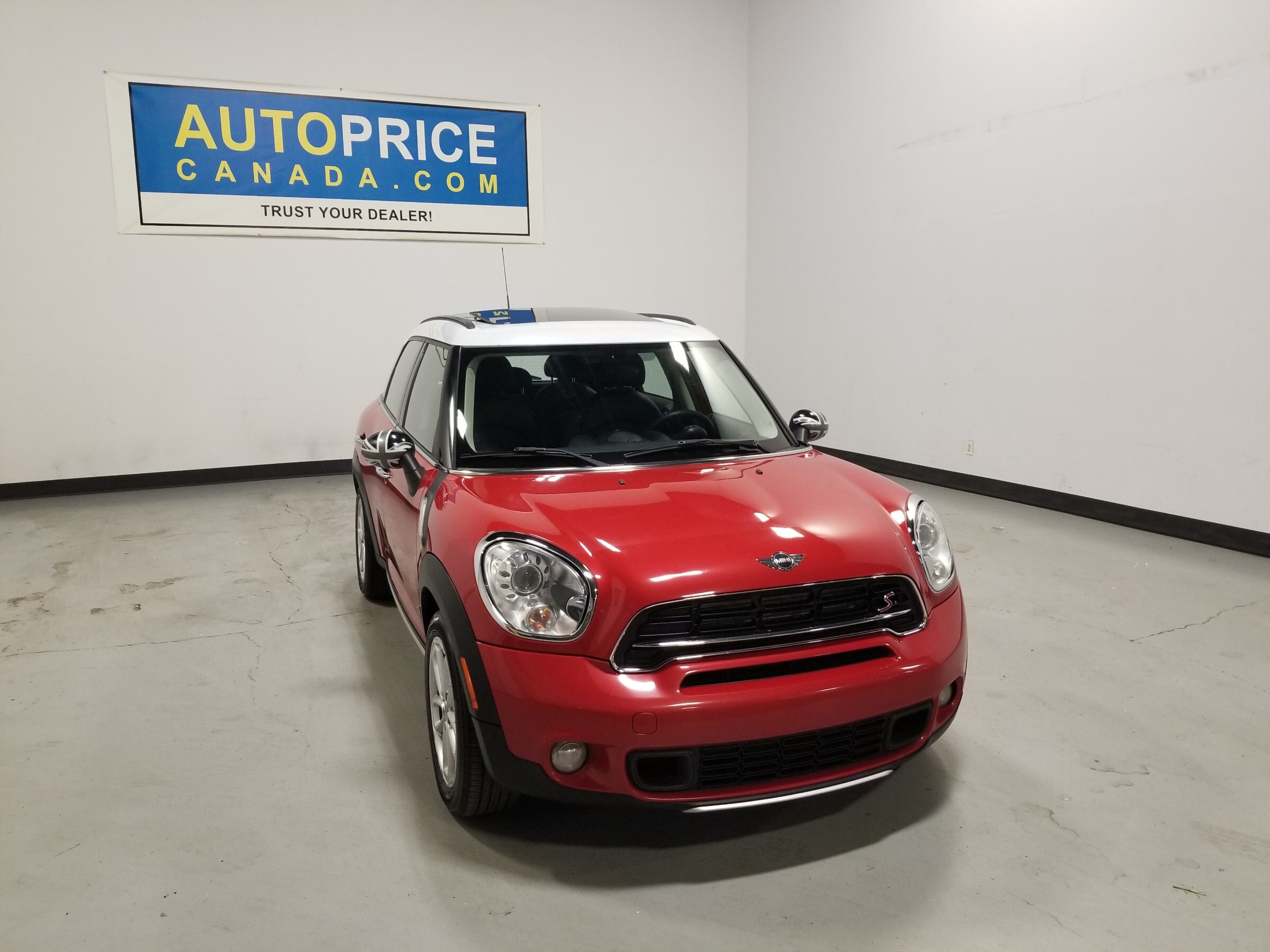2016 MINI Countryman Cooper S S,AWD,panoroof ,leather
