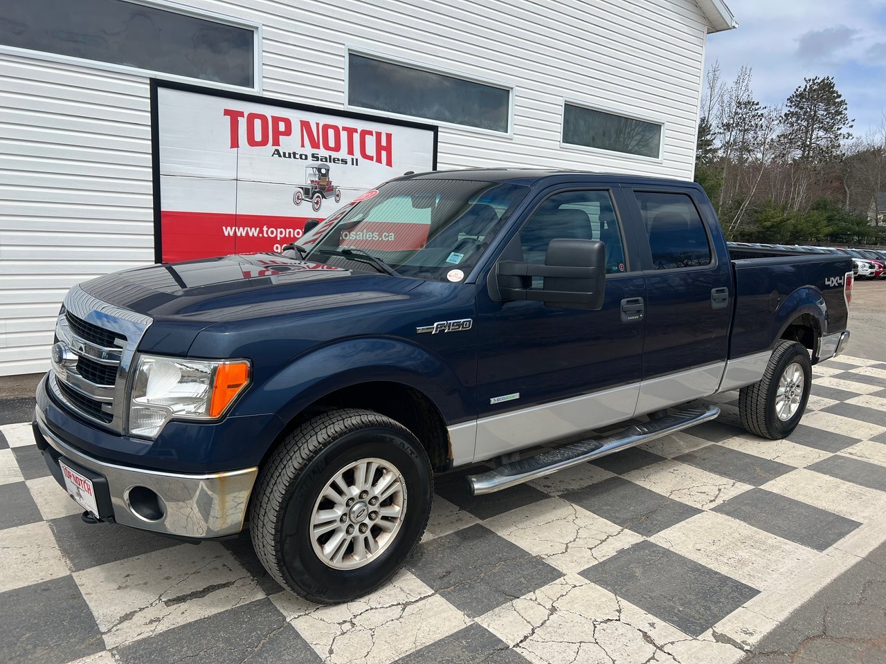 2013 Ford F-150 XLT - 4WD, Bed liner, Tow PKG, Supercrew cab, A.C