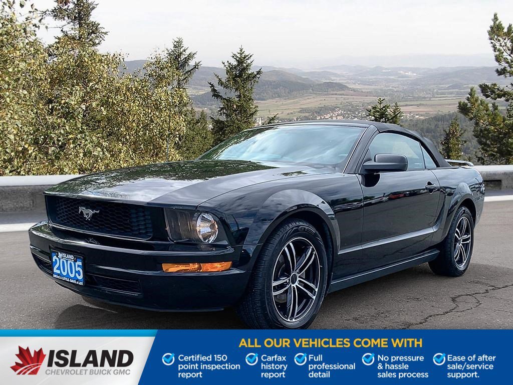 2005 Ford Mustang | Automatic | Convertible | Aftermarket Radio | Lo