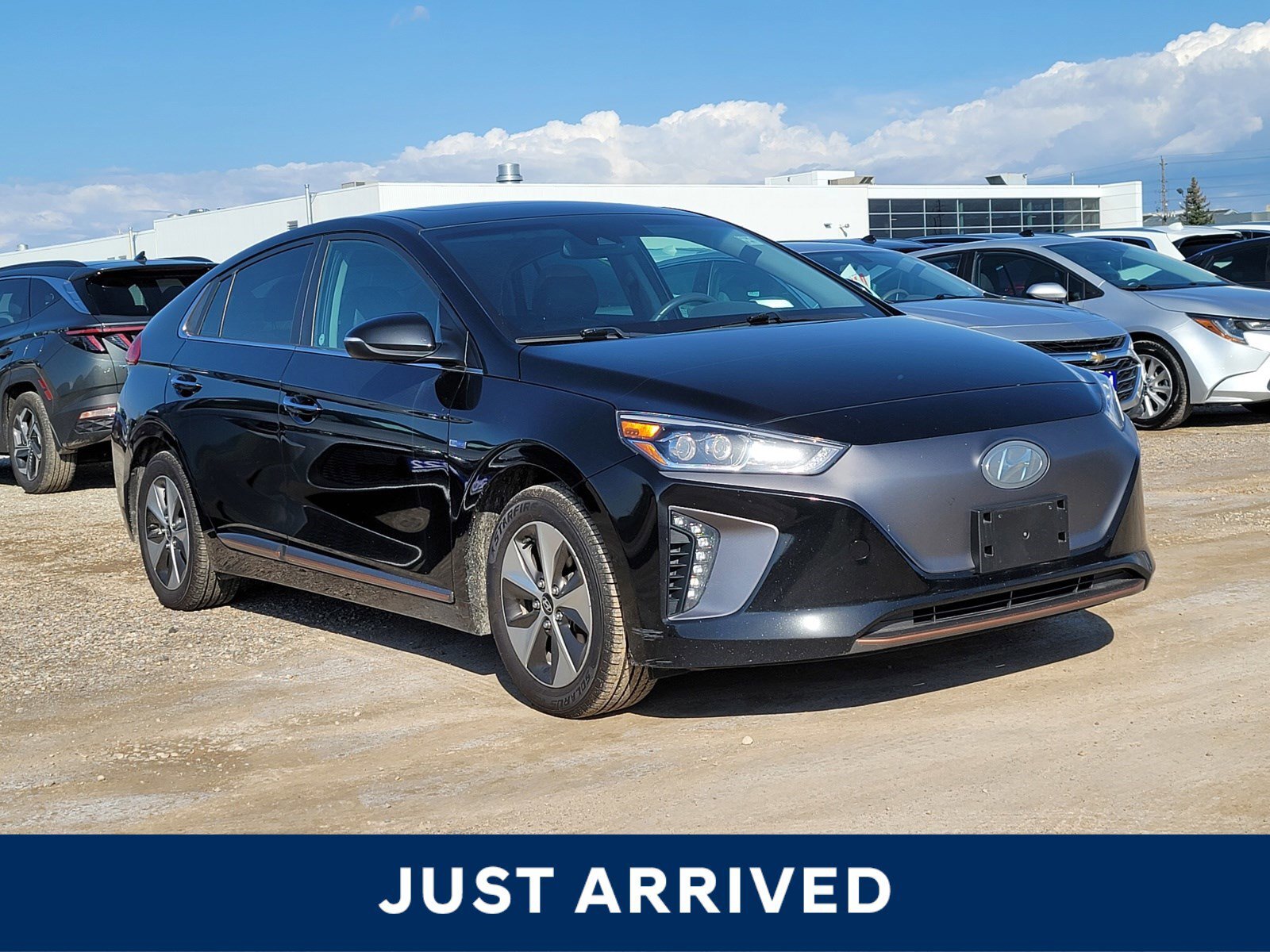 2019 Hyundai Ioniq Electric Ultimate | FULLY LOADED | LEATHER | ROOF | NAV |