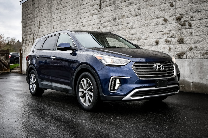 2018 Hyundai Santa Fe XL Luxury  - Navigation - $201 B/W
