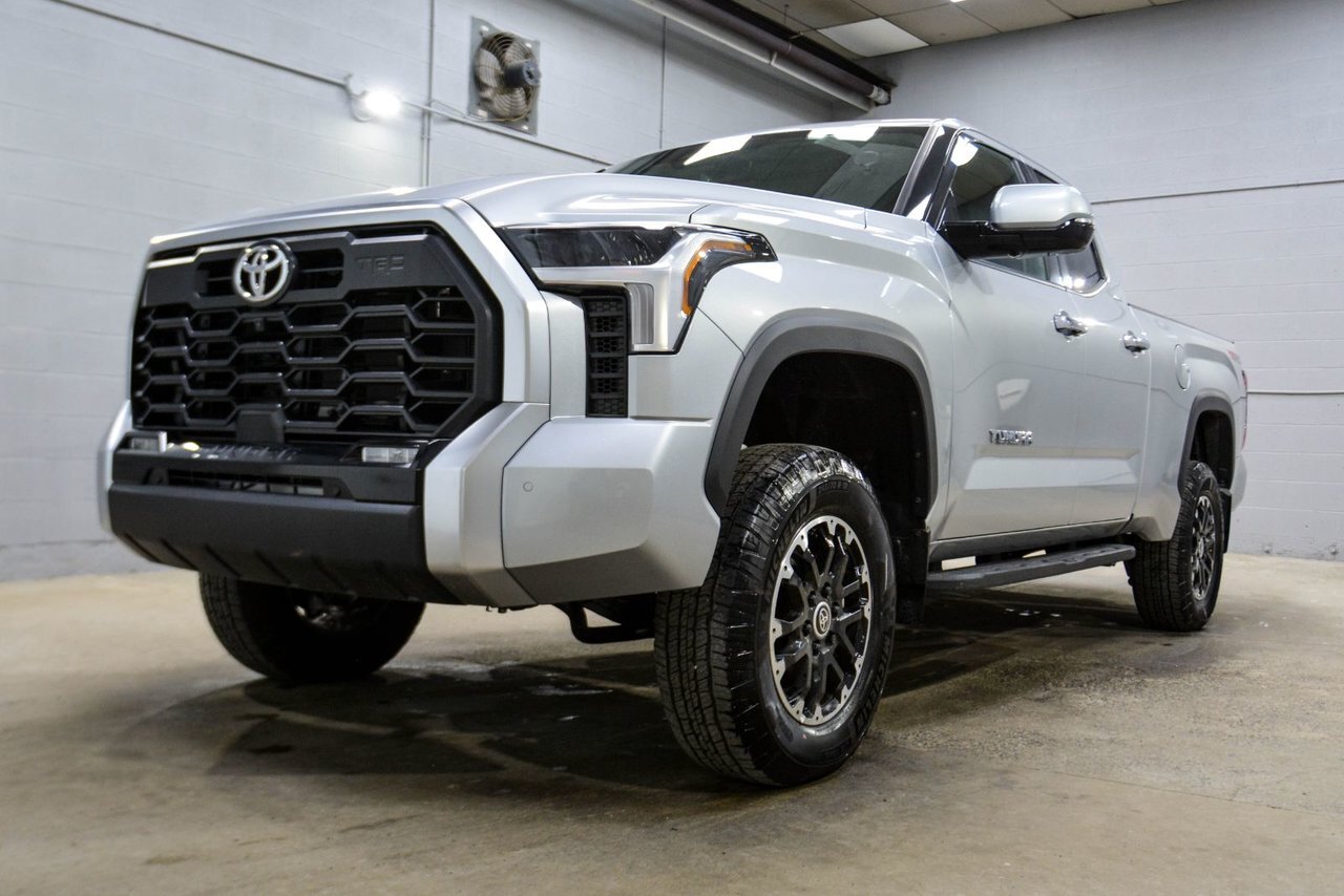 2023 Toyota Tundra Limited 4X4 TRD-OFF-ROAD