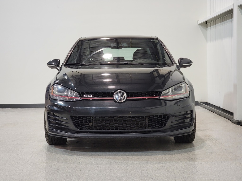 Volkswagen Golf GTI 2015 Air conditioner, Aluminum rims, Speed regulator, Bluetooth, Front-wheel Drive