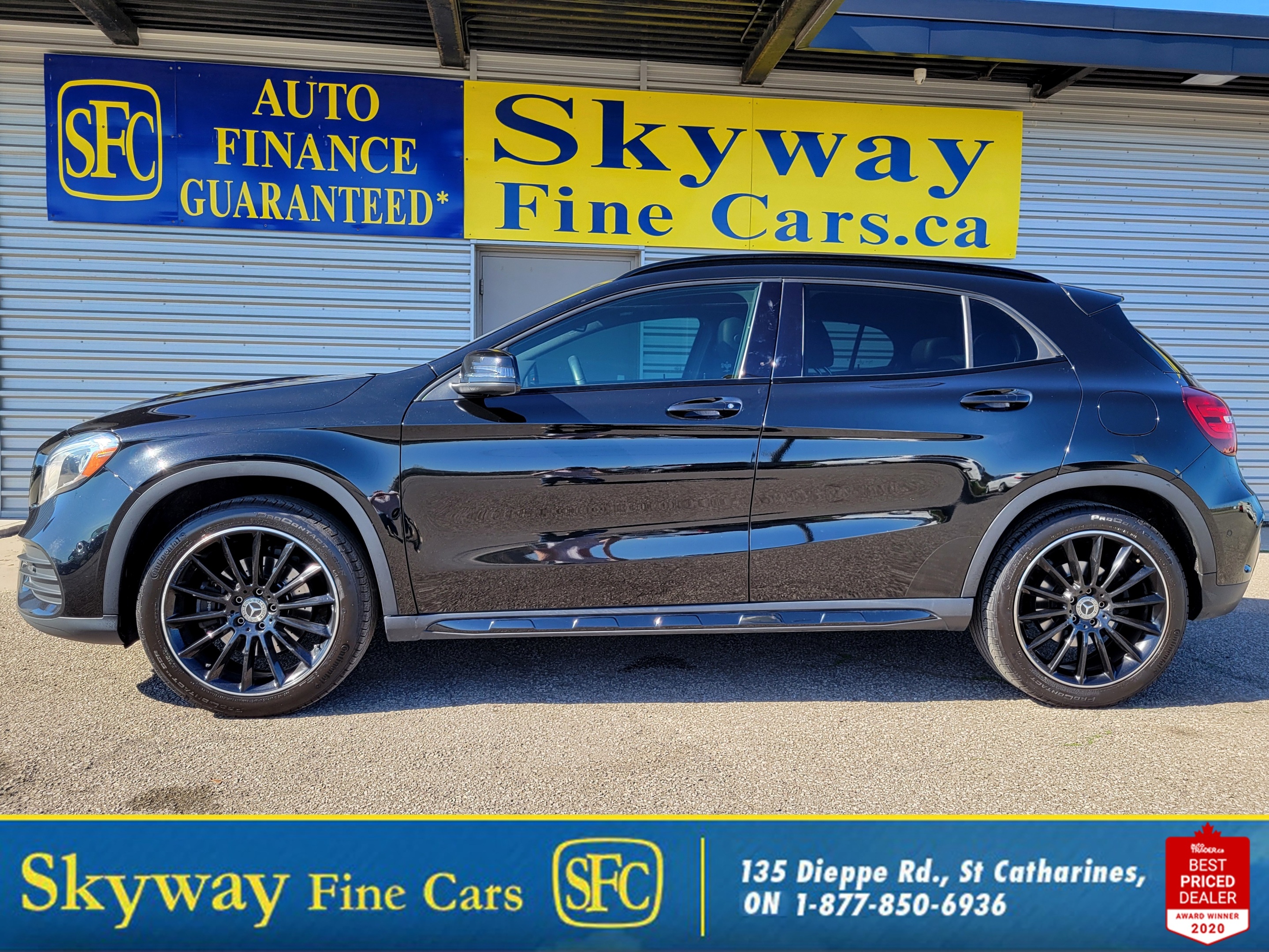 2019 Mercedes-Benz GLA 4-MATIC | PANO ROOF | HEATED LEATHER | 2SETS TIRES