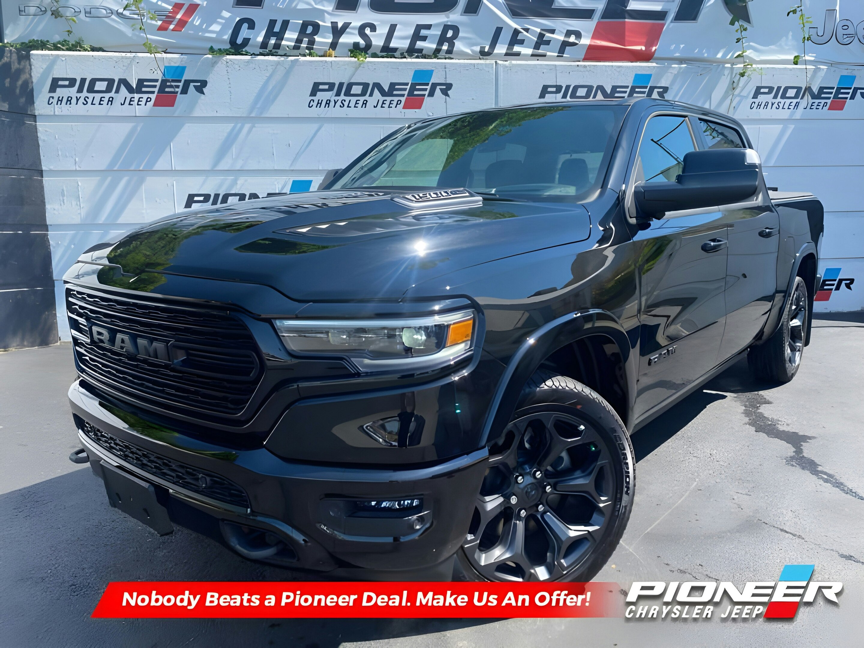2022 Ram 1500 Limited  - Cooled Seats -  Leather Seats [
  "Coo