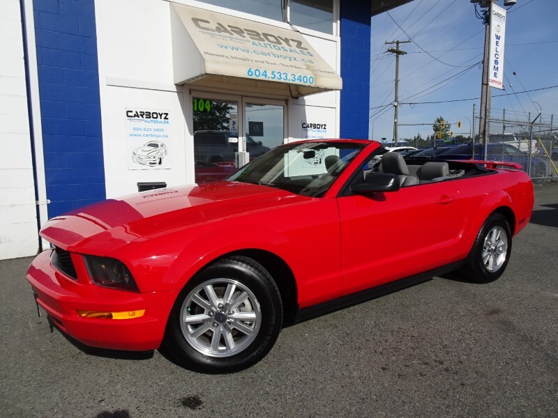 2006 Ford Mustang Convertible, 4.0L, 5 Speed, Leather, Immaculate!!