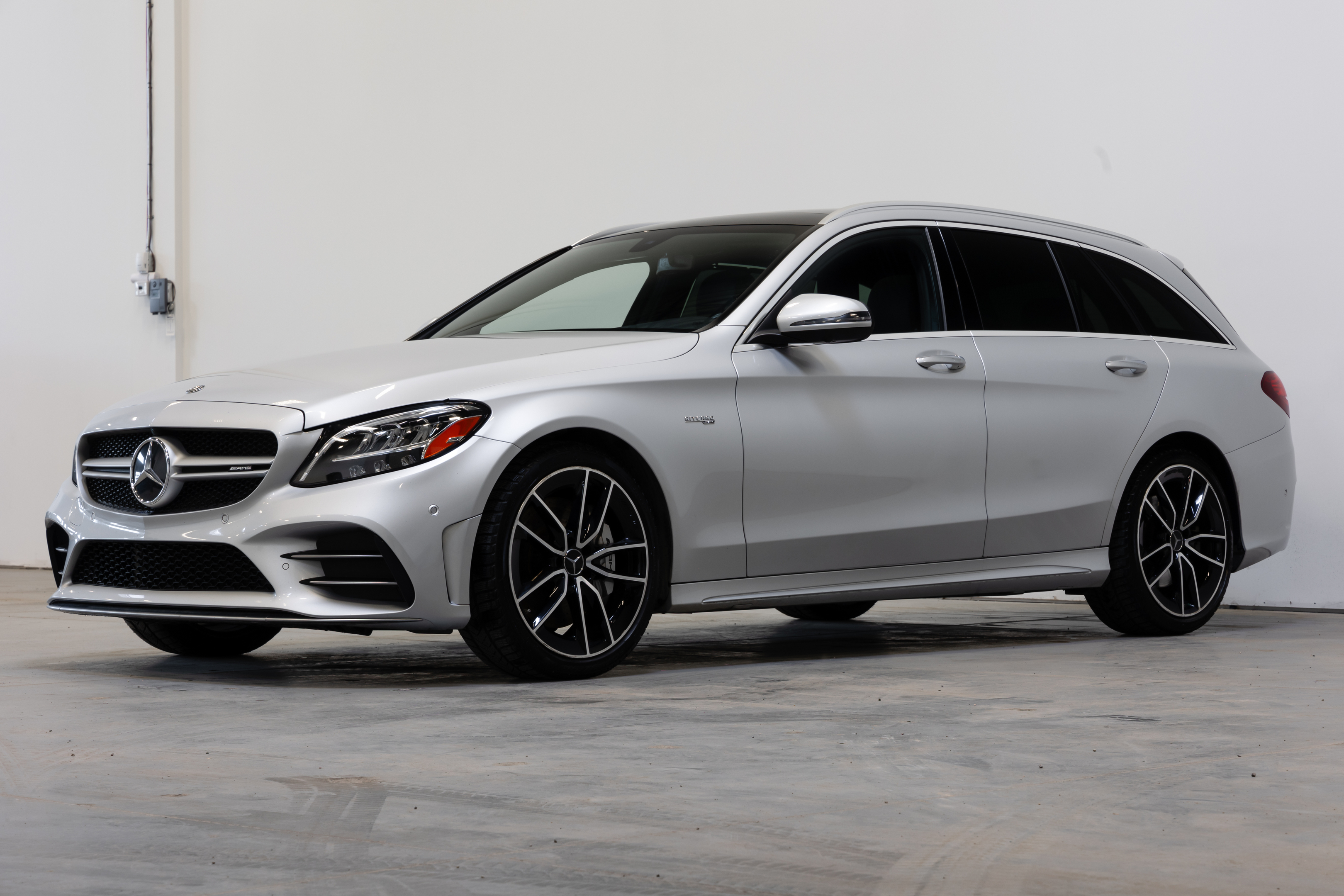 2020 Mercedes-Benz C-Class AMG C 43 Wagon LOCAL ONE OWNER LOW KM 2 SETS