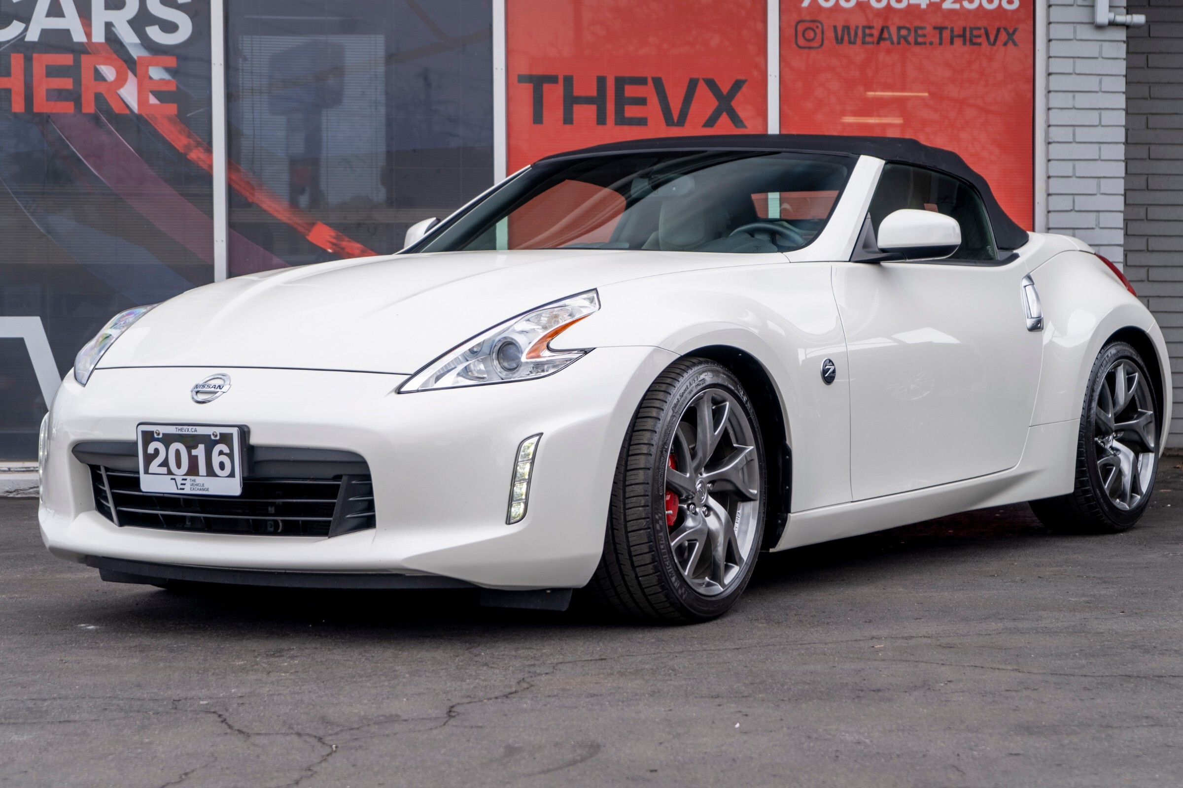 2016 Nissan 370Z Sport Touring| 6spd Convertible| No Accidents| RWD