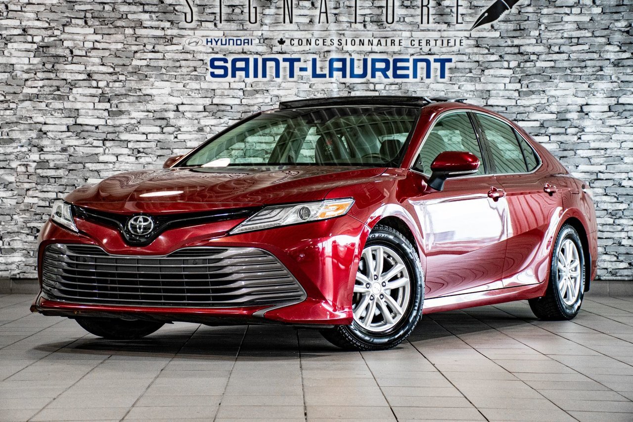2018 Toyota Camry XLE CAMERA KEYLESS CUIR TOIT PANORAMIQUE MAGS NO A